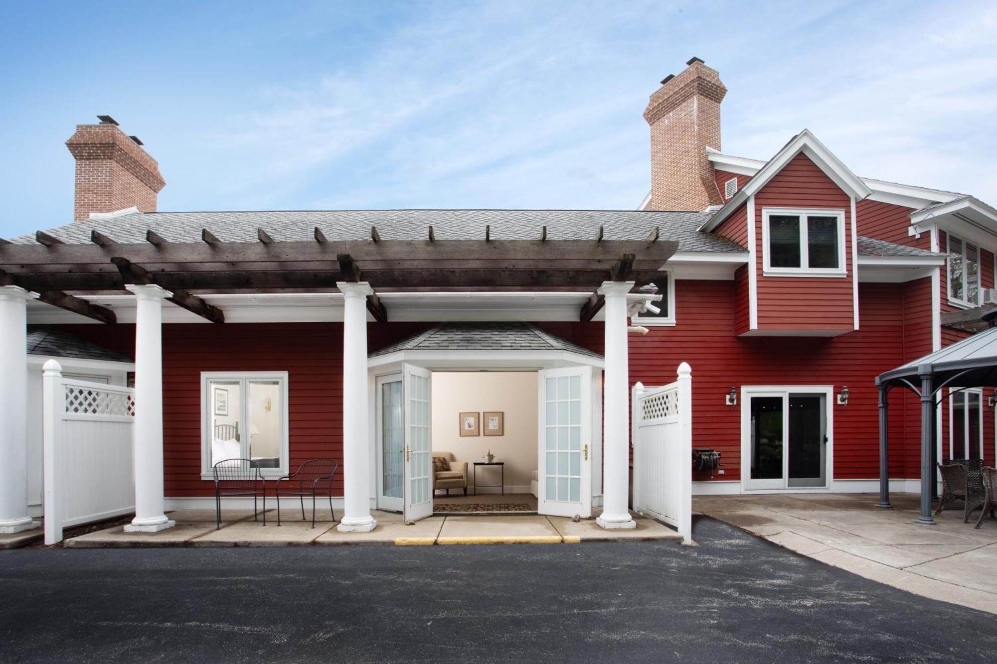 Inn At Black Star Farms Suttons Bay Zimmer foto
